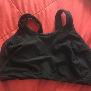 Black 36DD sports bra
